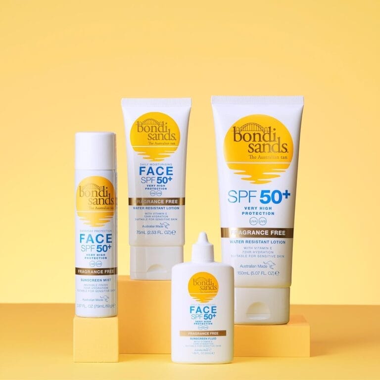 Bondi Sands - Lotion SPF 50+ sans parfum - écran solaire imperméable et hydratant avec SPF50+ pour peau sensible, 150 ml