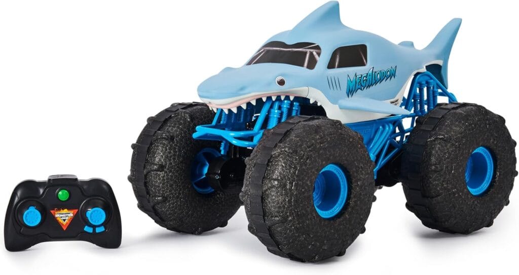 Jam Megalodon Storm. Une voiture radiocommandée Monster Jam résistante aux intempéries pour des aventures extrêmes dès 4 ans !
