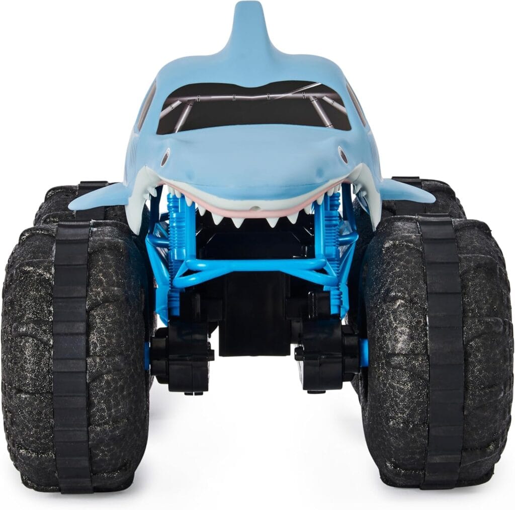 Jam Megalodon Storm. Une voiture radiocommandée Monster Jam résistante aux intempéries pour des aventures extrêmes dès 4 ans !